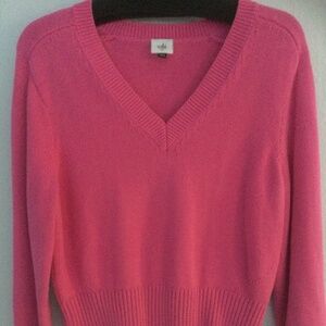 cabi Knockout Pink V-Neck Sweater -size medium (#6449) EUC